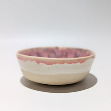 Load image into Gallery viewer, Small purple abstract bowl 2
